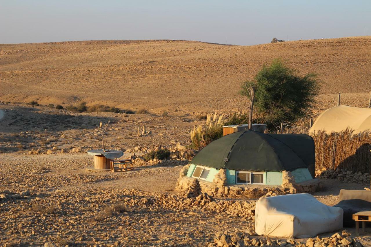 Silent Arrow Hotel Mitzpe Ramon Room photo